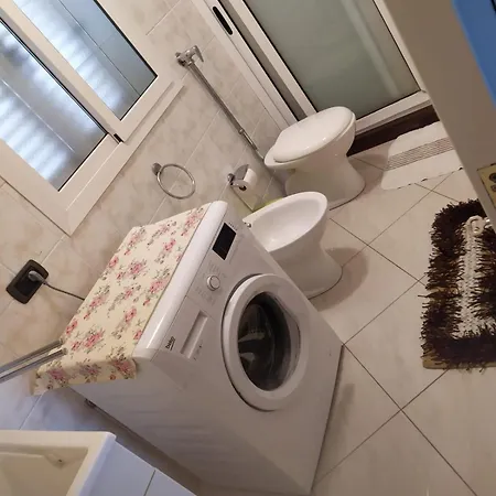 Mastrella קומיסו