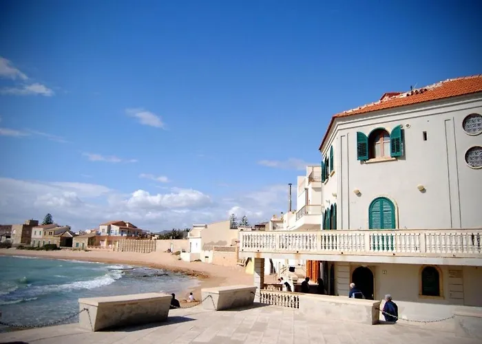 Mastrella * Comiso